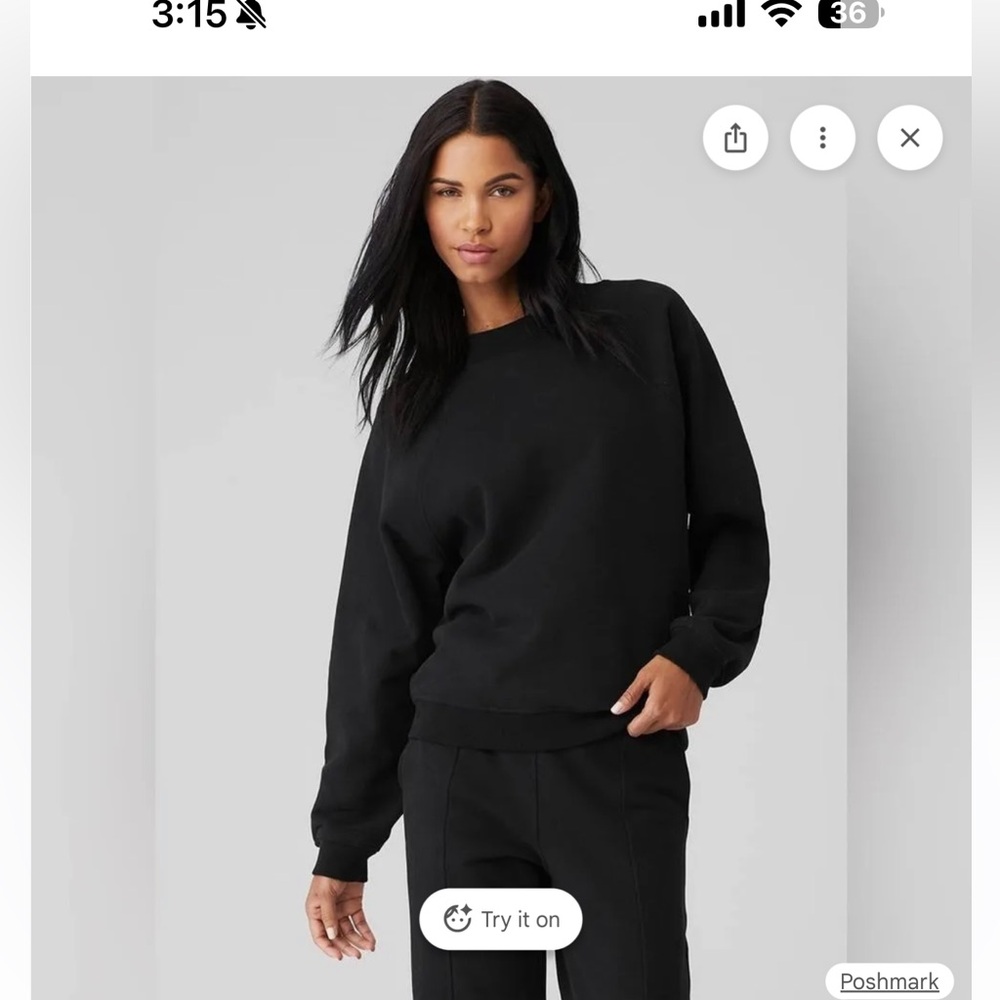 ALO Yoga Heavyweight Crew Neck Pullover